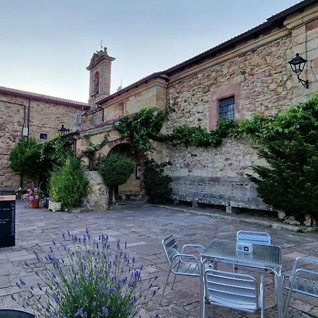 Hotel La Posada Del Santuario à Nava de Santullán Extérieur photo