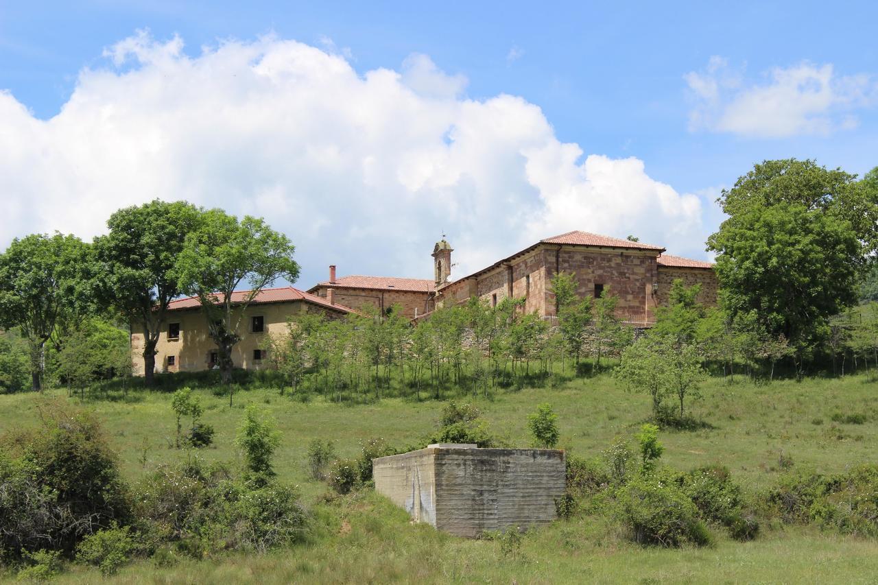 Hotel La Posada Del Santuario à Nava de Santullán Extérieur photo