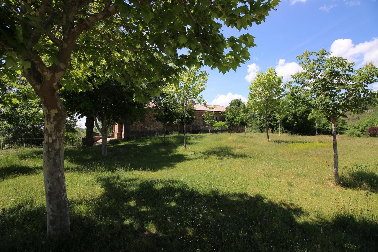 La Posada Del Santuario Nava de Santullán Extérieur photo